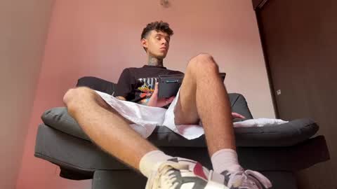   online show from March 10, 6:34 pm