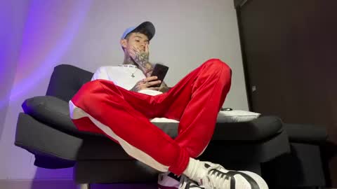   online show from March 12, 12:10 am