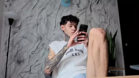   online show from June 6, 3:17 pm
