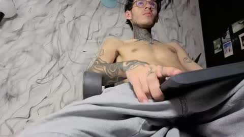   online show from June 28, 3:01 am