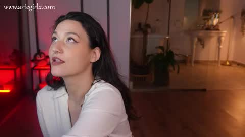 Maya online show from March 15, 9:43 pm