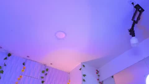 Snapshot of artemisa_leon chatting on November 23, 5:13 pm artemisa_leon online show from November 23, 5:13 pm