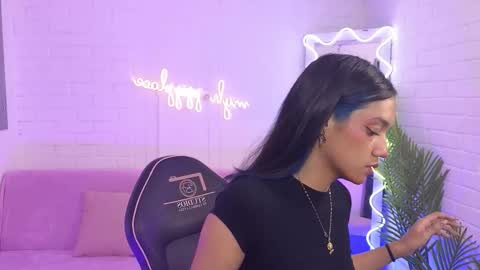 artemiss_tay online show from September 15, 7:25 pm