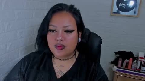 Snapshot of artenisa_tay69 chatting on February 23, 6:22 am artenisa_tay69 online show from February 23, 6:22 am