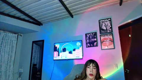 Arthelais online show from October 16, 9:49 pm