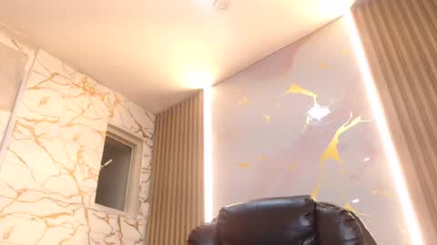Snapshot of arthemisa_tayy chatting on June 12, 12:53 am Arthemisa online show from June 12, 12:53 am
