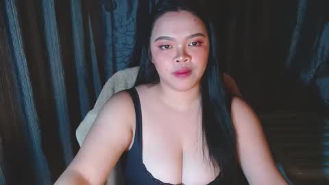 Snapshot of arthemist11 chatting on March 19, 5:33 am monica online show from March 19, 5:33 am