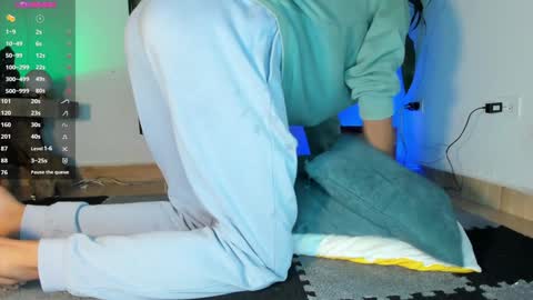 Arthur online show from February 1, 11:54 am