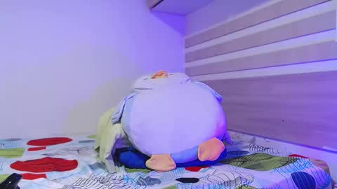 Snapshot of arthur_jamess chatting on September 13, 12:05 pm arthur_jamess online show from September 13, 12:05 pm