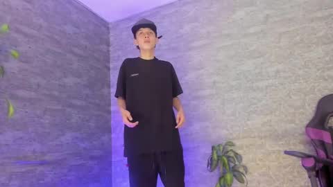 Snapshot of arthurcox_ chatting on September 27, 6:13 pm arthurcox_ online show from September 27, 6:13 pm