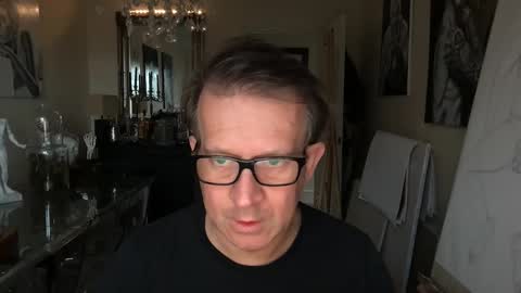 Snapshot of artisterotic chatting on January 12, 10:56 am artisterotic online show from January 12, 10:56 am