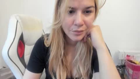 MIA online show from November 8, 9:09 am