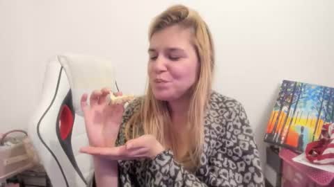 MIA online show from November 24, 10:53 pm