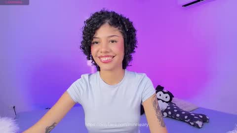 Ariana and Kelsieh online show from November 18, 9:52 pm