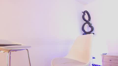 Arya online show from March 10, 11:15 am