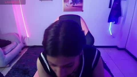 aryahmoonn online show from April 25, 3:53 am