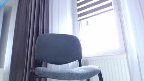 AryanAian1 online show from December 3, 12:14 pm