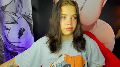 Snapshot of arybutty chatting on January 4, 12:05 pm Ary online show from January 4, 12:05 pm