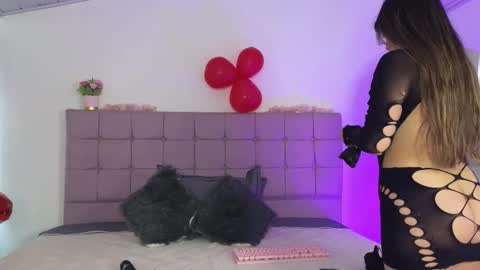 Snapshot of arycooper_ chatting on February 19, 12:12 pm arycooper_ online show from February 19, 12:12 pm