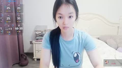 Snapshot of arylia_3 chatting on July 26, 3:14 am Lily online show from July 26, 3:14 am