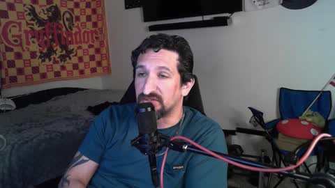 Snapshot of asanator101 chatting on October 24, 8:05 pm devilPup75 online show from October 24, 8:05 pm