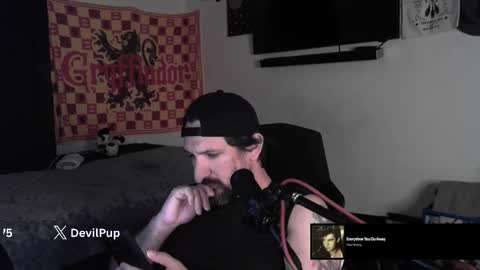 Snapshot of asanator101 chatting on November 16, 8:53 am devilPup75 online show from November 16, 8:53 am