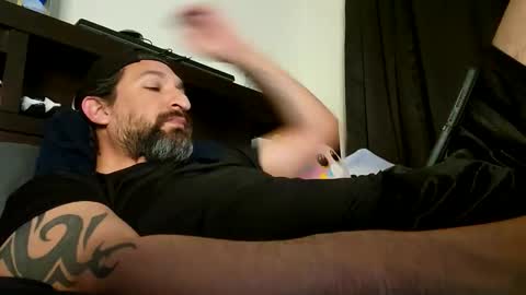 Snapshot of asanator101 chatting on November 22, 8:46 am devilPup75 online show from November 22, 8:46 am