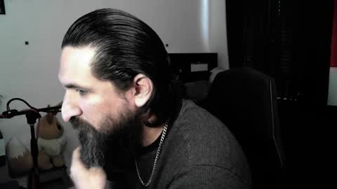 devilPup75 online show from April 28, 4:12 pm
