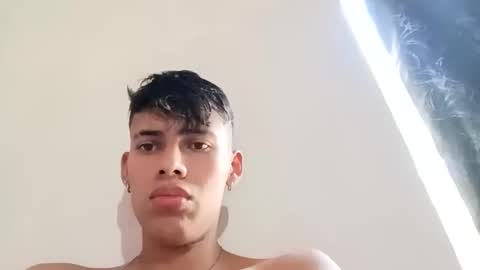 Snapshot of asbeel_grigori chatting on October 29, 5:14 pm Asbeel grigori online show from October 29, 5:14 pm