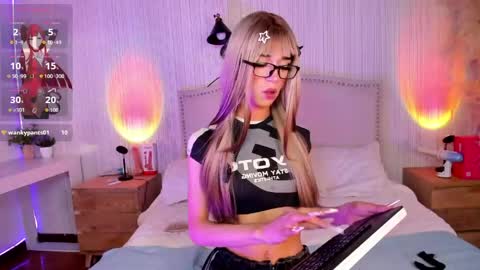 Snapshot of ash_leey chatting on May 15, 12:56 pm Ashley online show from May 15, 12:56 pm