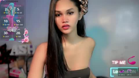 Snapshot of ash_sexdoll chatting on June 18, 3:51 am ASH online show from June 18, 3:51 am