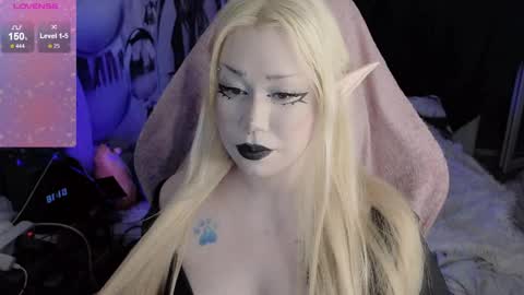 Sasha next stream December 4st  at  0000- 0030 am German time online show from May 12, 10:18 pm