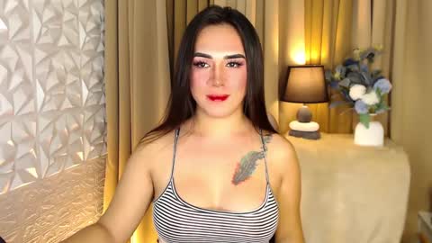 Snapshot of ashanti_yuki chatting on January 12, 10:34 am Ashanti online show from January 12, 10:34 am