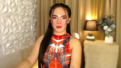 Snapshot of ashanti_yuki chatting on January 18, 6:34 am Ashanti online show from January 18, 6:34 am