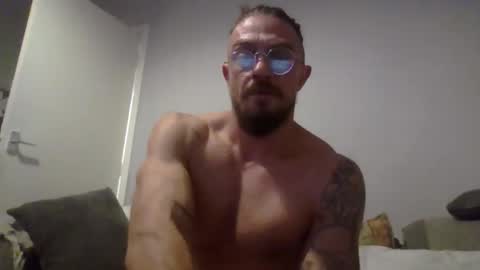 Snapshot of ashdrewery01519813 chatting on November 23, 9:14 pm ashdrewery01519813 online show from November 23, 9:14 pm