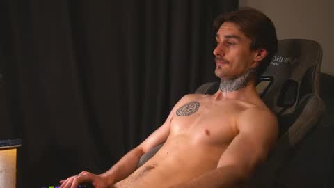 Jerk Machine online show from June 3, 2:33 pm