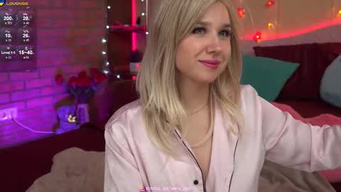 Snapshot of asherat69 chatting on September 10, 5:46 pm Anna Anya online show from September 10, 5:46 pm