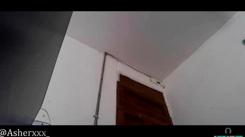 Snapshot of asherxxx_ chatting on May 6, 3:39 pm CARIBBEAN DREAM online show from May 6, 3:39 pm