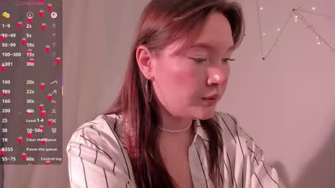 Ash online show from November 2, 12:29 pm