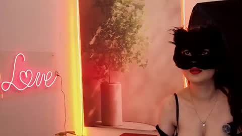 ash online show from September 29, 8:02 pm