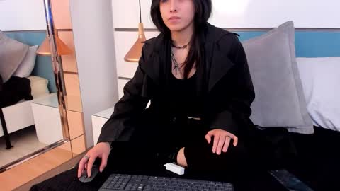 Snapshot of ashkoreh chatting on November 8, 10:30 pm Ashkoreh online show from November 8, 10:30 pm