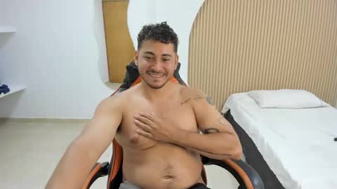 ashlan_king online show from April 29, 8:15 pm