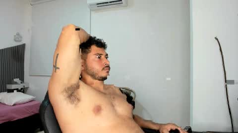 Snapshot of ashlan_king chatting on May 5, 9:34 pm ashlan_king online show from May 5, 9:34 pm