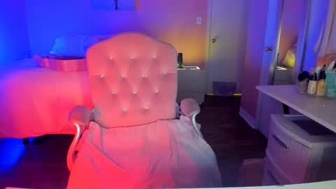 Ashley online show from November 24, 3:28 am