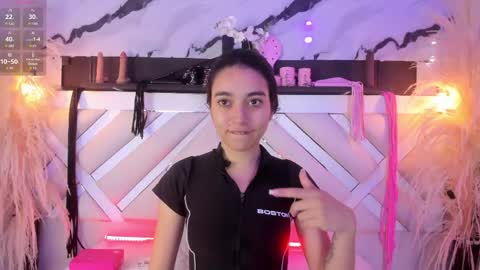 ashley_7777 online show from May 3, 1:39 pm