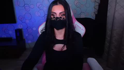   Yasmina   online show from November 2, 3:20 am