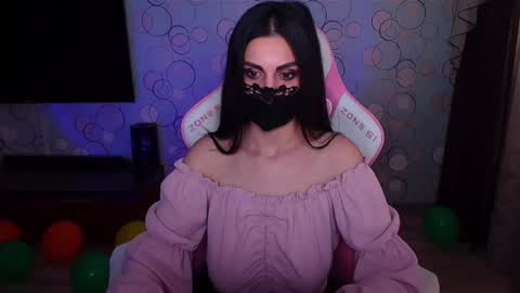 Snapshot of ashley__cooper__ chatting on March 27, 5:02 am Yasmina online show from March 27, 5:02 am