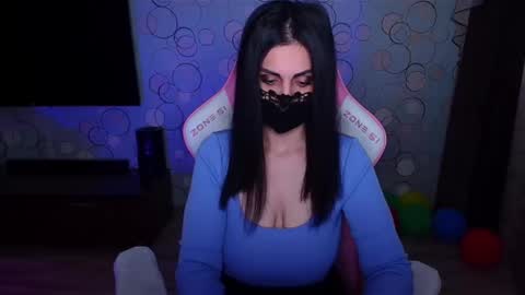 Snapshot of ashley__cooper__ chatting on April 5, 4:53 am Yasmina online show from April 5, 4:53 am