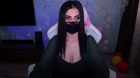 Snapshot of ashley__cooper__ chatting on April 14, 4:18 am Yasmina online show from April 14, 4:18 am