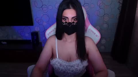 Snapshot of ashley__cooper__ chatting on May 26, 5:14 am Yasmina online show from May 26, 5:14 am